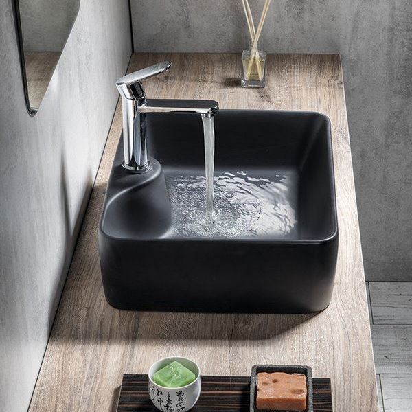 BALENA BLACK MATT